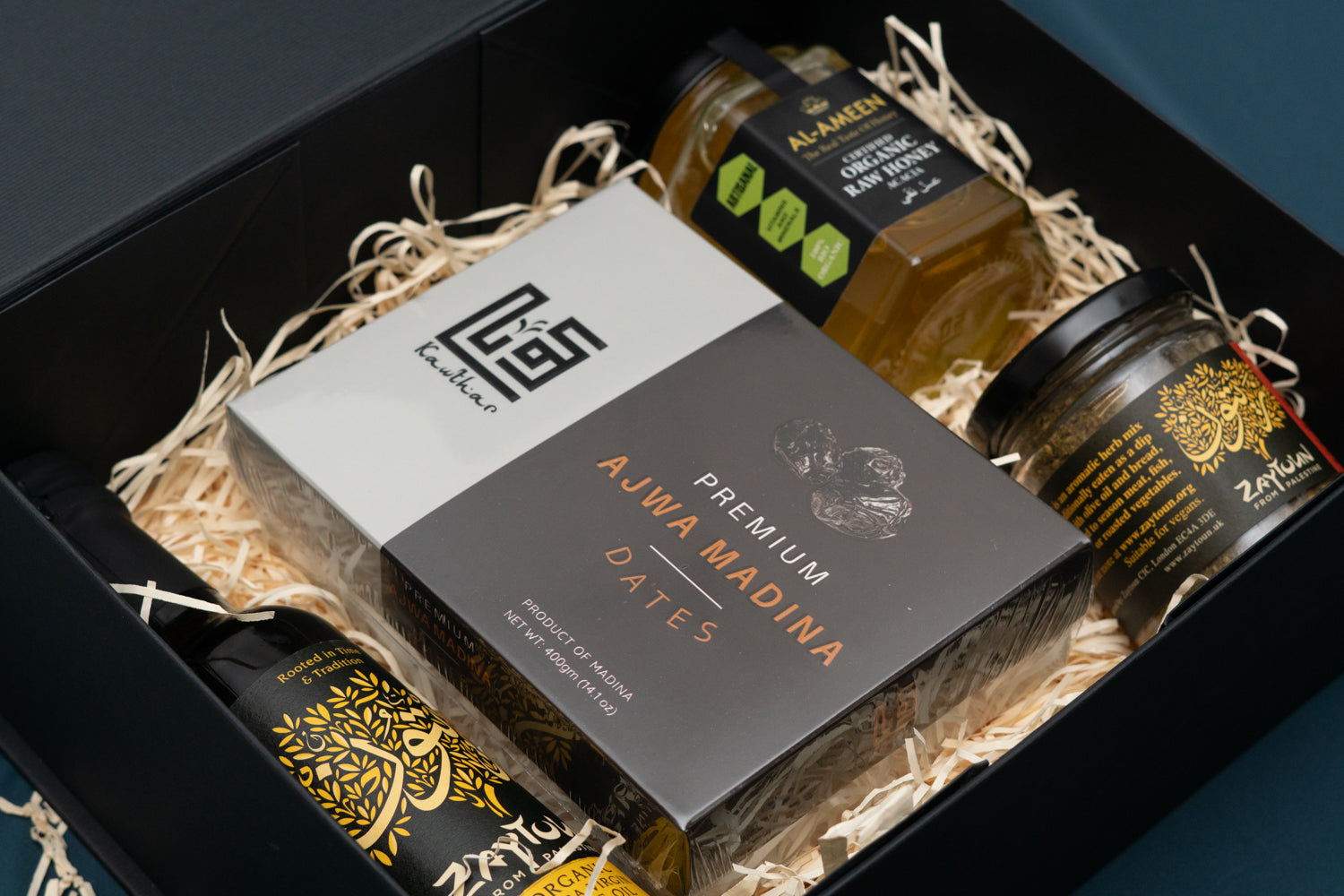 Ramadan Gift Box - Ajwa
